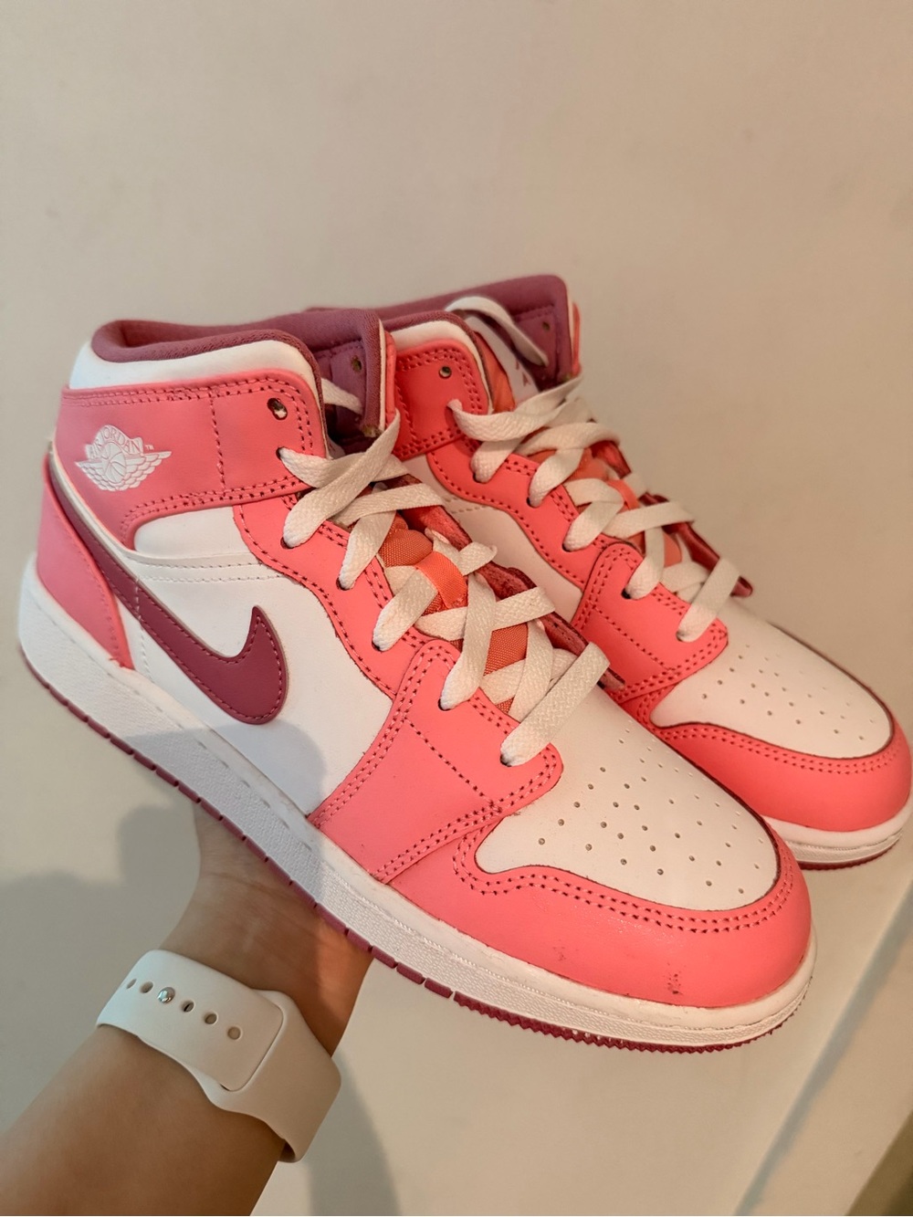 Nike Kids' Pink and White High-Top Sneakers SIZE 6Y (fits 7.5 women’s size)